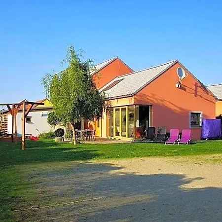 Aldeamento Turístico Buxusson Lomnice nad Lužnicí