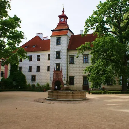 Buxusson 3* Lomnice nad Lužnicí